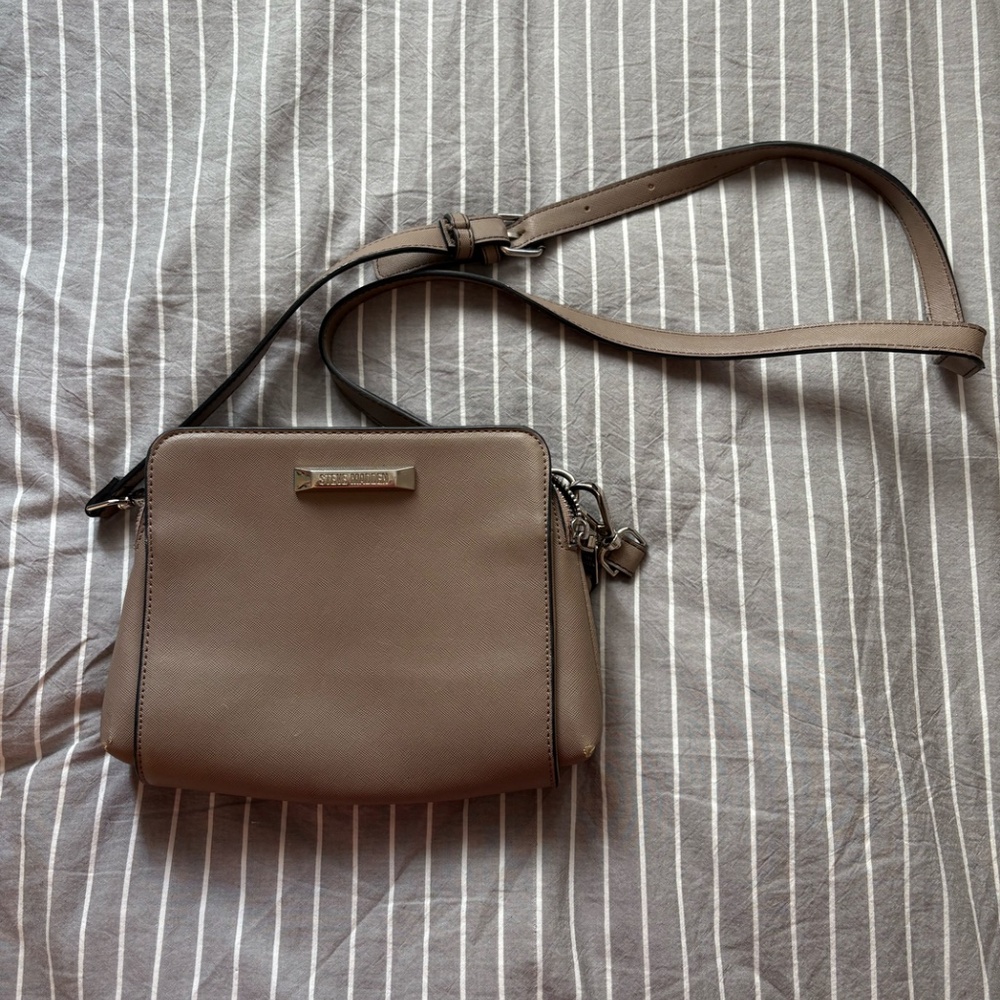 Women's Taupe Steve Madden Crossbody Bag